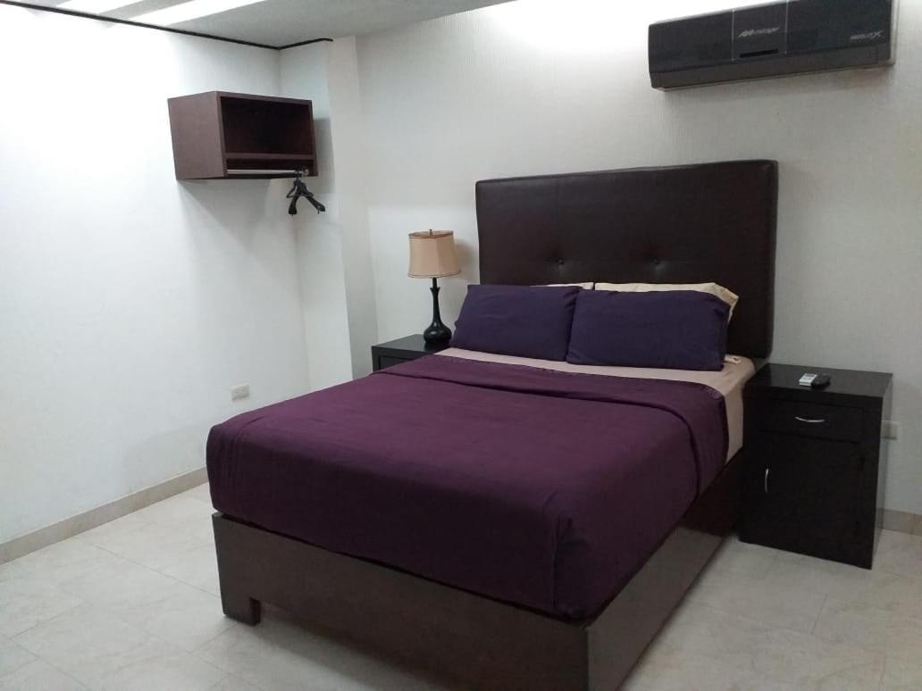 Premier Hotel Suites Ciudad Obregón エクステリア 写真