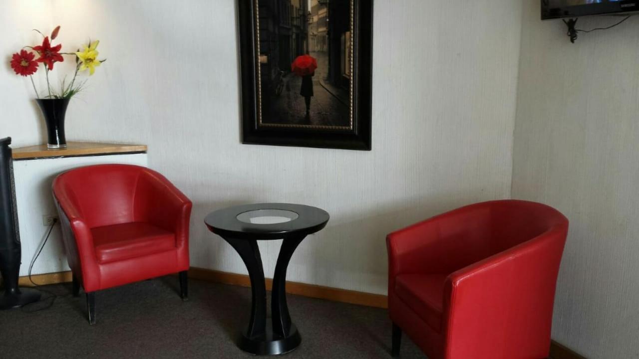 Premier Hotel Suites Ciudad Obregón エクステリア 写真